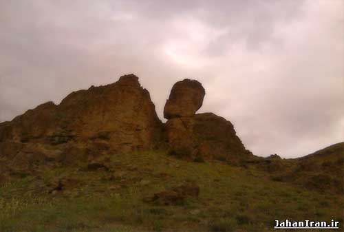 سنگ نوشته رازلیق